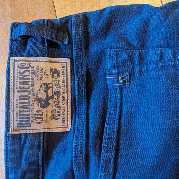 Buffalo Jeans slim fitting stretchy jean shorts - Picture 4 of 4